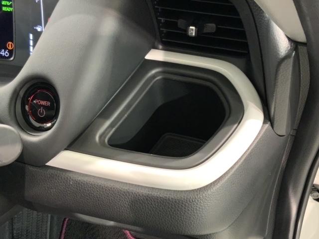 フィット e:HEVホーム 2年保証 禁煙1オーナー 8インチナビ Rカメラ CD DVD Bluetooth フルセグTV ETC車載器 LEDライト サイドカーテンエアバッグ フロアカーペット 16インチアルミ(30枚目)