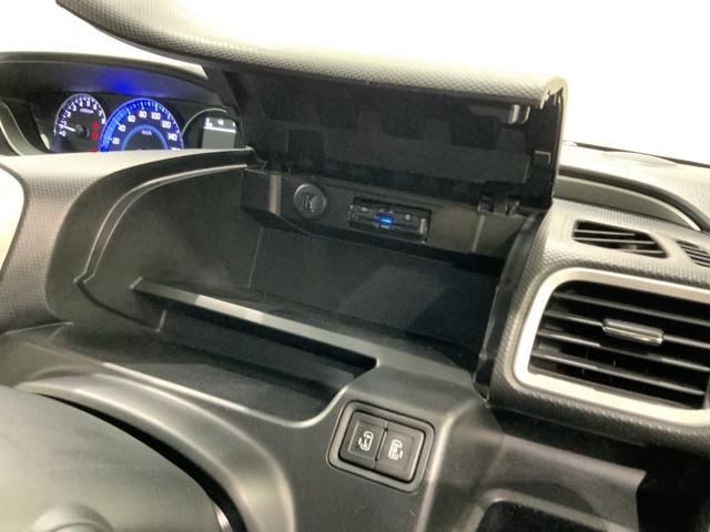 ソリオ ハイブリッドＭＺ　１年保証　ワンオ－ナ－　ナビ　Ｒカメラ　マルチビュ－　ＢＴオ－ディオ　ＤＶＤ　ＥＴＣ　ＨＩＤ　両側電動ドア　ＶＳＡ　シ－トヒ－タ－　クルコン　アルミ　スマ－トキ－　盗難防止装置　整備記録簿　ＡＡＣ（28枚目）