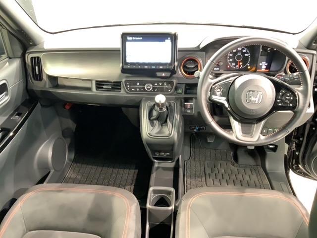 N-ONE RS 当社試乗車 新車保証継承 禁煙 6速MT車 8インチナビVXM-245ZFEi フルセグTV Bluetooth Rカメラ ETC車載器 フロアカーペット LEDライト スマートキー(9枚目)