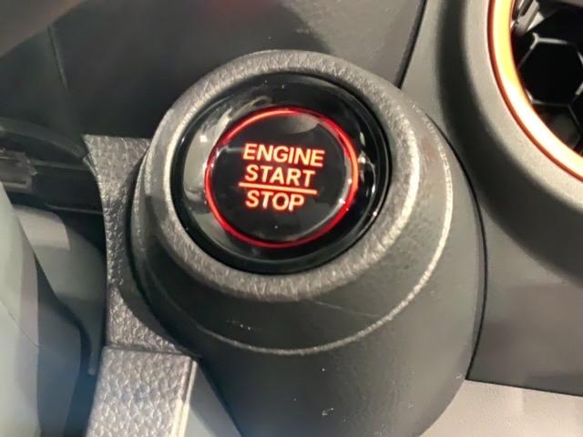 N-ONE RS 当社試乗車 新車保証継承 禁煙 6速MT車 8インチナビVXM-245ZFEi フルセグTV Bluetooth Rカメラ ETC車載器 フロアカーペット LEDライト スマートキー(15枚目)