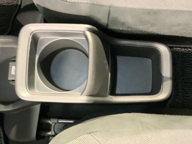 N-ONE RS 当社試乗車 新車保証継承 禁煙 6速MT車 8インチナビVXM-245ZFEi フルセグTV Bluetooth Rカメラ ETC車載器 フロアカーペット LEDライト スマートキー(29枚目)