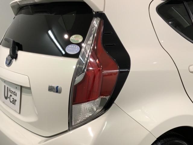 アクア S 1年保証 純正ナビ TV Rカメラ BTオ-ディオ DVD 衝突軽減B ETC 横滑り防止 スマ-トキ- スペアキー 盗難防止装置 整備記録簿 ドアバイザ- AAC Wエアバッグ キーレスエントリ(43枚目)