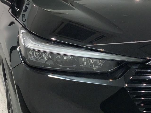 ヴェゼル ｅ：ＨＥＶＸ　２年保証　禁煙　１オーナー　ＨｏｎｄａＣＯＮＮＥＣＴディスプレー　ＥＴＣ２．０車載器　ワイヤレス充電器　Ｂｌｕｅｔｏｏｔｈ　ドアバイザー　フロアカーペット　ドラレコ　ＬＥＤライト　１６インチアルミ（8枚目）