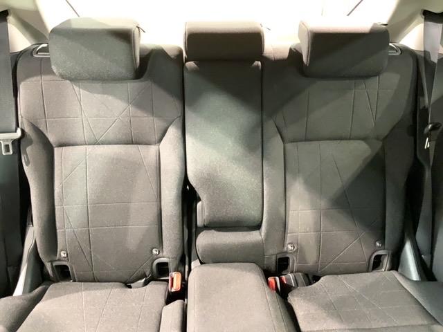 ヴェゼル ｅ：ＨＥＶＸ　２年保証　禁煙　１オーナー　ＨｏｎｄａＣＯＮＮＥＣＴディスプレー　ＥＴＣ２．０車載器　ワイヤレス充電器　Ｂｌｕｅｔｏｏｔｈ　ドアバイザー　フロアカーペット　ドラレコ　ＬＥＤライト　１６インチアルミ（28枚目）