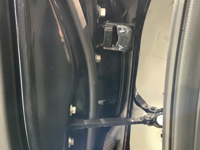 ヴェゼル ｅ：ＨＥＶＸ　２年保証　禁煙　１オーナー　ＨｏｎｄａＣＯＮＮＥＣＴディスプレー　ＥＴＣ２．０車載器　ワイヤレス充電器　Ｂｌｕｅｔｏｏｔｈ　ドアバイザー　フロアカーペット　ドラレコ　ＬＥＤライト　１６インチアルミ（37枚目）