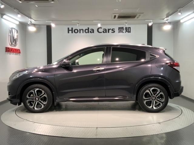 ヴェゼル ハイブリッドZ あんしんPKG 1年保証 ワンオ-ナ- 純正ナビ TV Rカメラ BTオ-ディオ DVD ETC LEDライト VSA シ-トヒ-タ- クルコン アルミ スマ-トキ- スペアキー 盗難防止装置 AAC(47枚目)