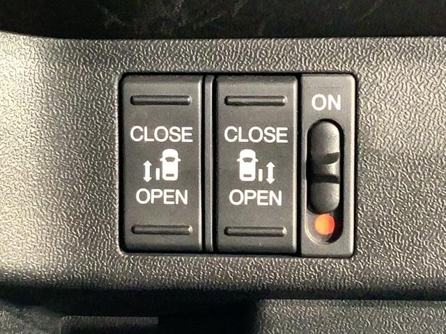 ステップワゴンスパーダ e:HEVスパーダGホンダセンシング 1年保証 禁煙 1オーナー わくわくゲート フルセグナビ Rカメラ ドラレコ CD録音 DVD Bluetooth ドアバイザー フロアカーペット ETC車載器 LEDライト 16インチアルミ(14枚目)