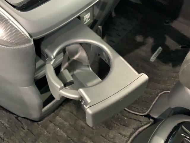 ステップワゴンスパーダ e:HEVスパーダGホンダセンシング 1年保証 禁煙 1オーナー わくわくゲート フルセグナビ Rカメラ ドラレコ CD録音 DVD Bluetooth ドアバイザー フロアカーペット ETC車載器 LEDライト 16インチアルミ(26枚目)