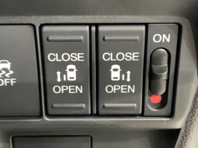 フリード エアーEX 当社試乗車 新車保証継承 禁煙 9インチナビLXM-242ZFNi Rカメラ Bluetooth リアクーラー ブラインドスポットインフォメーション ETC車載器 フロアカーペット 15インチアルミ(13枚目)