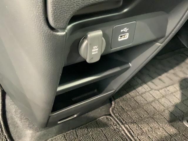 フリード エアーEX 当社試乗車 新車保証継承 禁煙 9インチナビLXM-242ZFNi Rカメラ Bluetooth リアクーラー ブラインドスポットインフォメーション ETC車載器 フロアカーペット 15インチアルミ(30枚目)