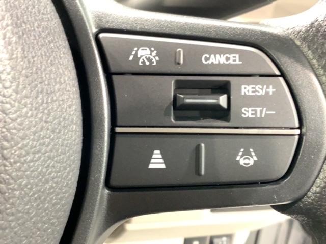 N-BOX ベースグレード 当社試乗車 新車保証継承 禁煙 8インチナビVXM-245ZFEi Rカメラ Bluetooth フルセグTV ETC車載器 フロアカーペット LEDライト サイドカーテンエアバッグ(11枚目)