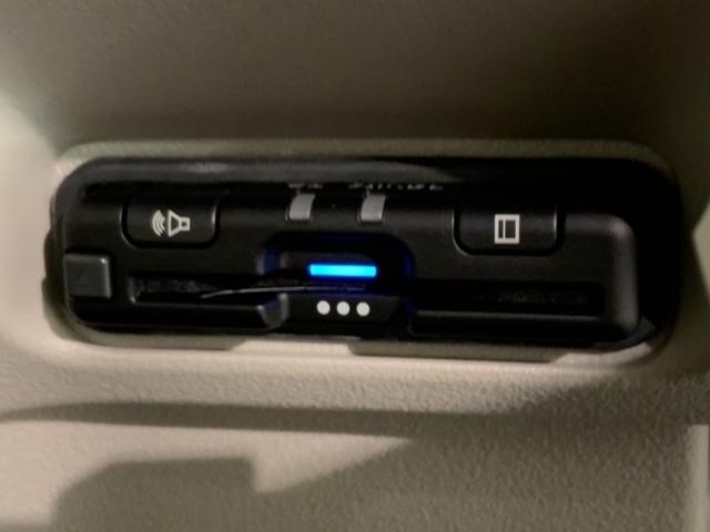 N-BOX ベースグレード 当社試乗車 新車保証継承 禁煙 8インチナビVXM-245ZFEi Rカメラ Bluetooth フルセグTV ETC車載器 フロアカーペット LEDライト サイドカーテンエアバッグ(13枚目)