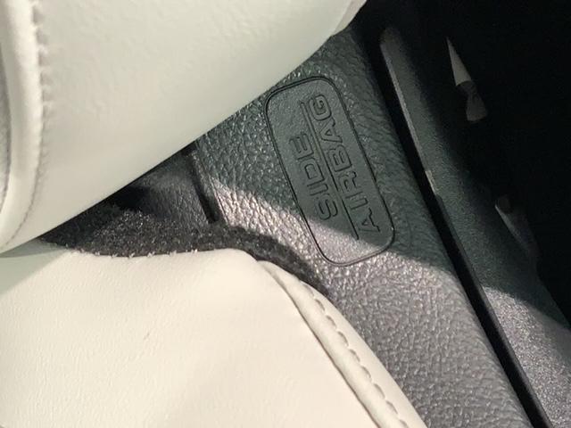 フィット e:HEVホーム 当社試乗車 新車保証継承 禁煙 HondaCONNECTディスプレー Bluetooth フルセグTV ETC車載器 シートヒーター LEDライト フロアカーペット サイドカーテンエアバッグ(24枚目)