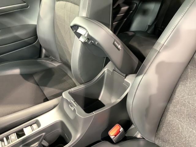 ヴェゼル e:HEVZ 2年保証 禁煙 1オーナー 9インチナビVXU-225VFi Rカメラ CD録音 DVD Bluetooth 用品グリル ブラインドスポットインフォメーション パワーテールゲート ドアバイザー マット(29枚目)