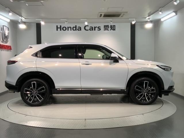 ヴェゼル e:HEVZ 2年保証 禁煙 1オーナー 9インチナビVXU-225VFi Rカメラ CD録音 DVD Bluetooth 用品グリル ブラインドスポットインフォメーション パワーテールゲート ドアバイザー マット(51枚目)