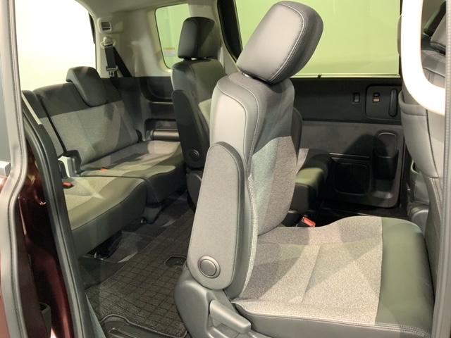 フリード エアーＥＸ　当社試乗車　新車保証継承　禁煙　６人乗り　９インチＨｏｎｄａＣＯＮＮＥＣＴナビ　Ｂｌｕｅｔｏｏｔｈ　Ｒカメラ　ブラインドスポットインフォメーション　リアクーラー　ＥＴＣ車載器　フロアカーペット　ＵＳＢ（34枚目）