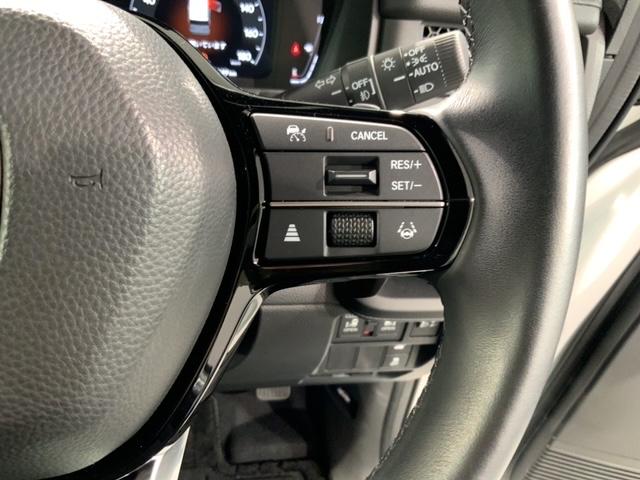 ステップワゴン スパーダリフトアップシート　福祉車両　当社試乗車　新車保証継承　禁煙　１１．４インチナビＬＸＭ－２４７ＶＦＬｉ　Ｒカメラ　ＣＤ録音　ＤＶＤ　フルセグ　Ｂｌｕｅｔｏｏｔｈ　ＥＴＣ車載器　フロアカーペット（11枚目）