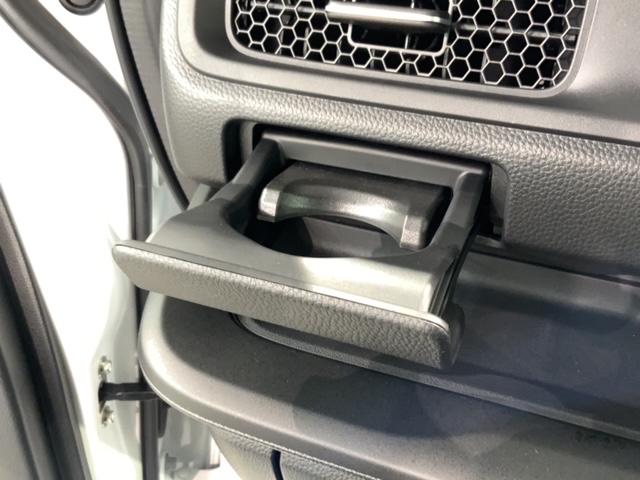 ステップワゴン スパーダリフトアップシート　福祉車両　当社試乗車　新車保証継承　禁煙　１１．４インチナビＬＸＭ－２４７ＶＦＬｉ　Ｒカメラ　ＣＤ録音　ＤＶＤ　フルセグ　Ｂｌｕｅｔｏｏｔｈ　ＥＴＣ車載器　フロアカーペット（28枚目）