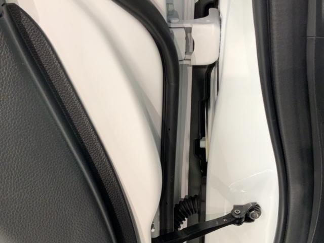 ステップワゴン スパーダリフトアップシート　福祉車両　当社試乗車　新車保証継承　禁煙　１１．４インチナビＬＸＭ－２４７ＶＦＬｉ　Ｒカメラ　ＣＤ録音　ＤＶＤ　フルセグ　Ｂｌｕｅｔｏｏｔｈ　ＥＴＣ車載器　フロアカーペット（41枚目）