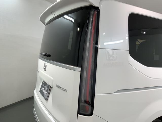 ステップワゴン スパーダリフトアップシート　福祉車両　当社試乗車　新車保証継承　禁煙　１１．４インチナビＬＸＭ－２４７ＶＦＬｉ　Ｒカメラ　ＣＤ録音　ＤＶＤ　フルセグ　Ｂｌｕｅｔｏｏｔｈ　ＥＴＣ車載器　フロアカーペット（44枚目）
