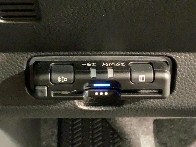 N-ONE オリジナルスタイルプラスアーバン 当社試乗車 新車保証継承 禁煙 8インチナビVXM-245ZFEi リアカメラ Bluetooth サイドケーテンエアバッグ ETC車載器 フロアカーペット LEDライト シートヒーター(13枚目)