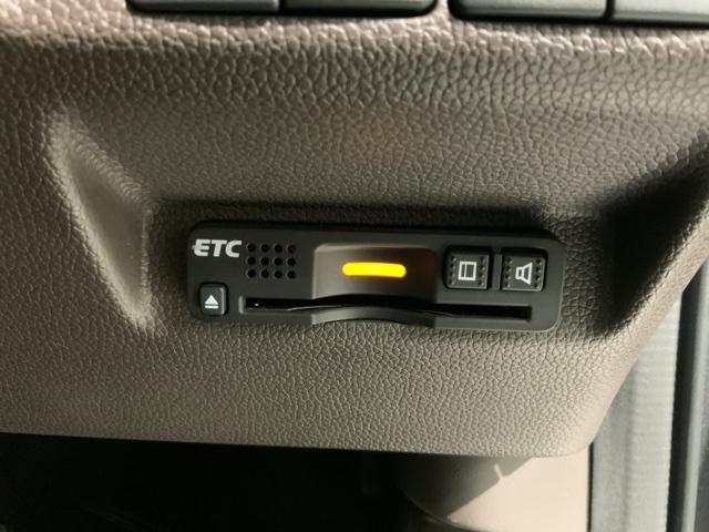 フリード G・ホンダセンシング 1年保証 禁煙 1オーナー 6人乗り フルセグナビ リアカメラ CD録音 フルセグ DVD Bluetooth LEDライト ETC車載器 前後ドラレコ ドアバイザー フロアカーペット(12枚目)