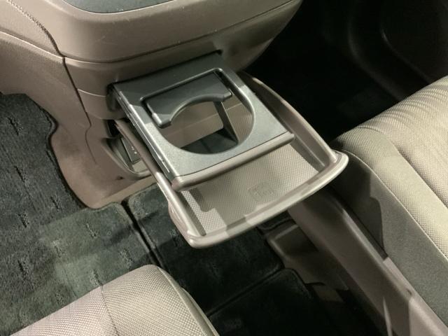 フリード G・ホンダセンシング 1年保証 禁煙 1オーナー 6人乗り フルセグナビ リアカメラ CD録音 フルセグ DVD Bluetooth LEDライト ETC車載器 前後ドラレコ ドアバイザー フロアカーペット(27枚目)