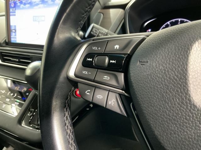 オデッセイ アブソルート・EX 最長5年保証 禁煙 ワンオーナー 7人乗り 純正10インチナビ マルチビューカメラ トリプルゾーンエアコン 純正ドラレコ 後席用モニター パワーテールゲート パワーシート シートヒーター(10枚目)