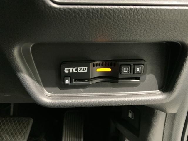 オデッセイ アブソルート・EX 最長5年保証 禁煙 ワンオーナー 7人乗り 純正10インチナビ マルチビューカメラ トリプルゾーンエアコン 純正ドラレコ 後席用モニター パワーテールゲート パワーシート シートヒーター(13枚目)