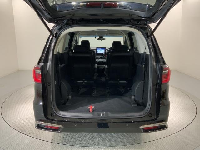 オデッセイ アブソルート・EX 最長5年保証 禁煙 ワンオーナー 7人乗り 純正10インチナビ マルチビューカメラ トリプルゾーンエアコン 純正ドラレコ 後席用モニター パワーテールゲート パワーシート シートヒーター(19枚目)