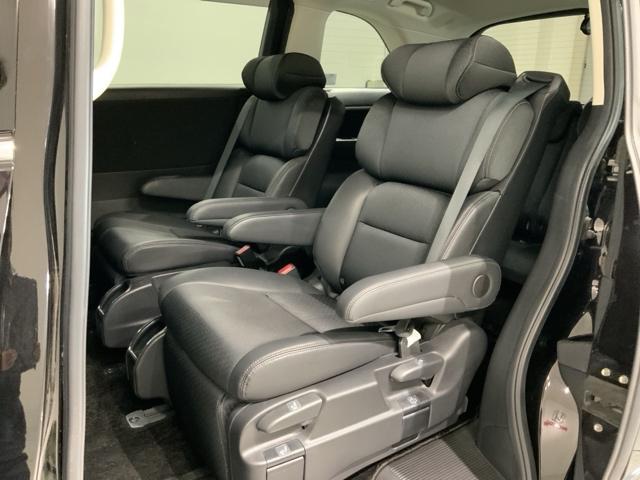 オデッセイ アブソルート・EX 最長5年保証 禁煙 ワンオーナー 7人乗り 純正10インチナビ マルチビューカメラ トリプルゾーンエアコン 純正ドラレコ 後席用モニター パワーテールゲート パワーシート シートヒーター(31枚目)