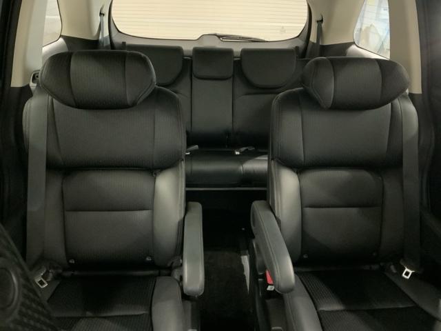 オデッセイ アブソルート・EX 最長5年保証 禁煙 ワンオーナー 7人乗り 純正10インチナビ マルチビューカメラ トリプルゾーンエアコン 純正ドラレコ 後席用モニター パワーテールゲート パワーシート シートヒーター(32枚目)