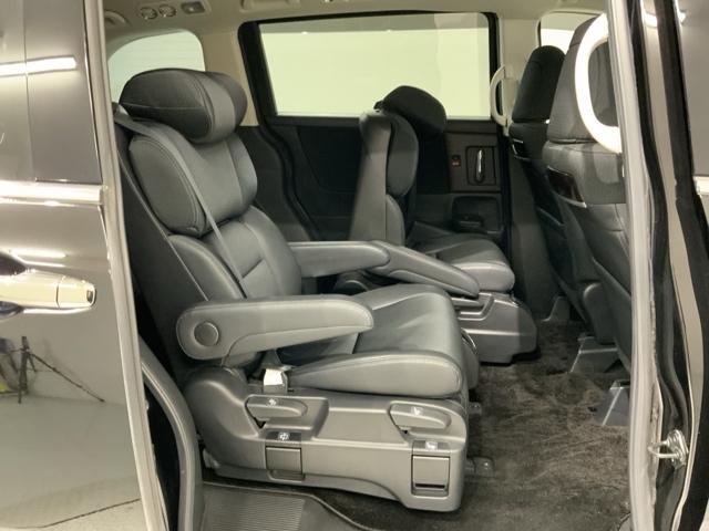 オデッセイ アブソルート・EX 最長5年保証 禁煙 ワンオーナー 7人乗り 純正10インチナビ マルチビューカメラ トリプルゾーンエアコン 純正ドラレコ 後席用モニター パワーテールゲート パワーシート シートヒーター(35枚目)