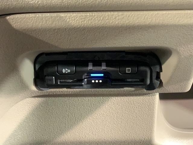 N-BOXジョイ ベースグレード 当社試乗車 新車保証継承 禁煙 アクティブフェイスパッケージ 8インチナビVXM-245ZFEi リアカメラ Bluetooth 両側電動スライドドア LEDライト フォグライト ETC車載器(13枚目)