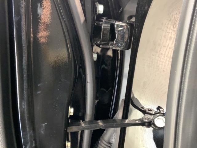 ヴェゼル ｅ：ＨＥＶＺ　２年保証　禁煙　ＨｏｎｄａＣＯＮＮＥＣＴディスプレー　ＥＴＣ２．０車載器　ブラインドスポットインフォメーション　フロアカーペット　ドアバイザー　ドラレコ　ＬＥＤライト　後退出庫サポート（42枚目）