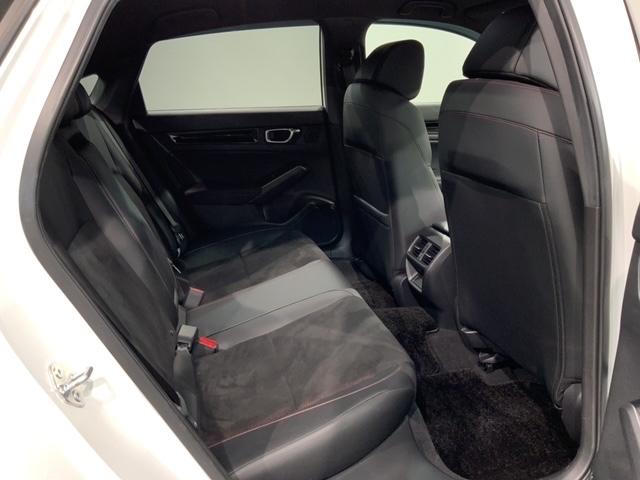 シビック EX 最長5年保証 禁煙 ホンダセンシング コネクトディスプレイ リアカメラ ETC 左右独立エアコン LEDヘッドライト シートヒーター パワーシート ドアバイザー ドライブレコーダー(18枚目)