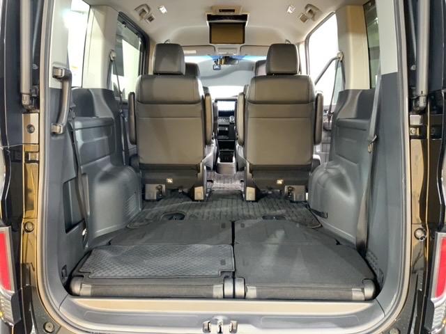 �R��ڃV�[�g���i�[����΃��Q�b�W�X�y�[�X���X�ɍL���g���܂��B