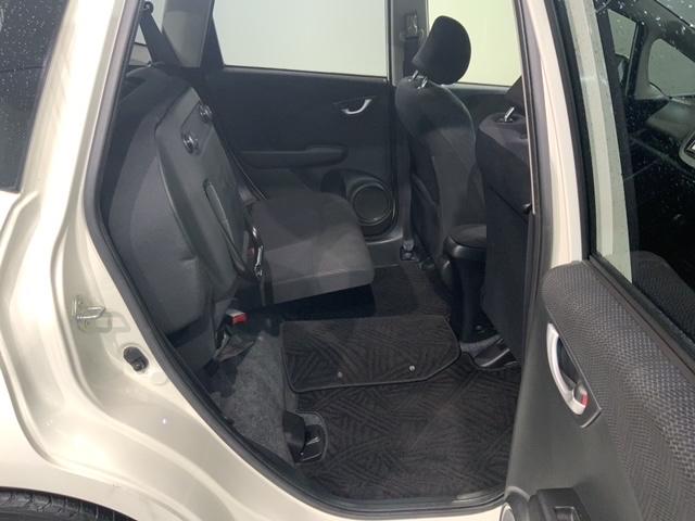 ���Џ��i���Z���^�[�ɂē��O���̃N���[�j���O�����{���Ă���܂��I