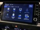 e:HEVホーム 当社試乗車 新車保証継承 禁煙 ホンダセンシング 純正9インチメモリーナビ(LXM-242ZFNi) リアカメラ ETC LEDヘッドライト サイドカーテンエアバッグ(40枚目)