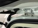 ハイブリッドアブソルート・ホンダセンシング　タバコ臭あり　１年保証　１オーナー　９インチナビＶＸＭ－１９７ＮＦＮｉ　マルチビューカメラ　ＣＤ　ＤＶＤ　Ｂｌｕｅｔｏｏｔｈ　ＥＴＣ２．０車載器　前後ドライブレコーダー　ドアバイザー　フロアマット（43枚目）