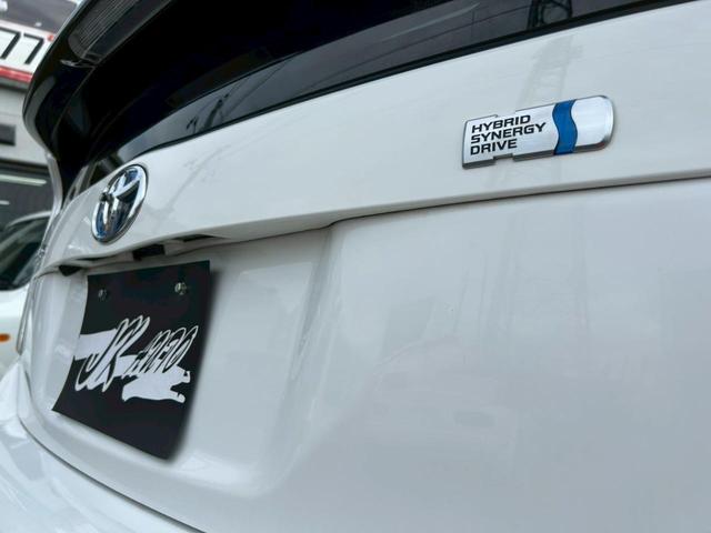 プリウス S エアコン パワステ パワーウィンドウ 運転席・助手席エアバッグ サイドエアバッグ ABS ETC 純正アルミ15インチ 盗難防止システム スマートキー HID オートライト 平成24年10月(66枚目)
