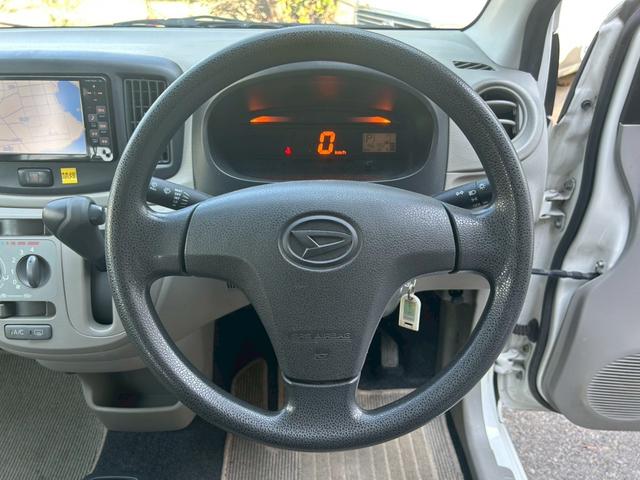 ミライース L エアコン パワステ パワーウィンドウ 運転席・助手席エアバッグ ABS アイドリングストップ トヨタ純正SDナビ 平成24年2月 W09 ホワイト 車検令和9年4月 1年10000km保証付き(16枚目)