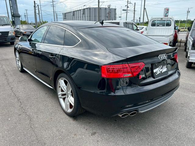 AUDI S5 SPORTBACK