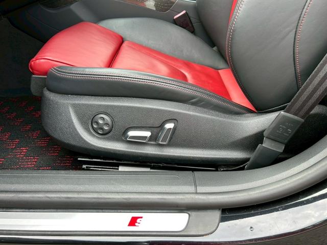 AUDI S5 SPORTBACK