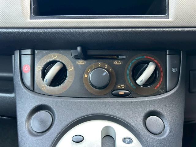 R2 i エアコン パワステ パワーウィンドウ 運転席・助手席エアバッグ 平成19年式 インパネCVT シャイニーシルバーメタリック 車検令和8年4月 修復歴無し 法定整備付き 1年10000km保証付き(26枚目)