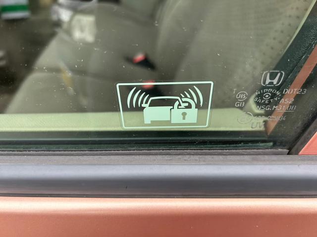 ライフ パステル エアコン パワステ パワーウィンドウ 運転席・助手席エアバッグ ABS 盗難防止システム スマートキー ベンチシート CD バックカメラ 平成21年式 車検令和8年4月 修復歴無し 試乗出来ます(46枚目)