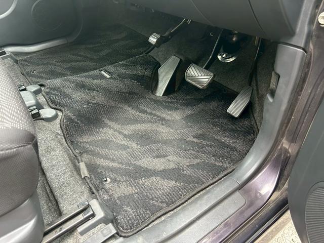 ワゴンR スティングレーX エアコン パワステ パワーウィンドウ 運転席・助手席エアバッグ ABS 純正アルミホイール14インチ スマートキー HID ベンチシート 平成19年10月 車検令和8年4月 1年10000km保証付き(31枚目)