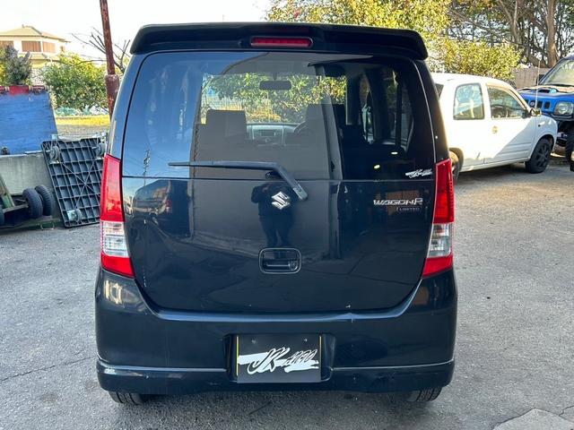 ワゴンR FXリミテッドII 試乗できます エアコン パワステ パワーウィンドウ 運転席・助手席エアバッグ 純正アルミホイール14インチ 盗難防止システム キーレスエントリー ベンチシート CD 車検令和8年4月(8枚目)