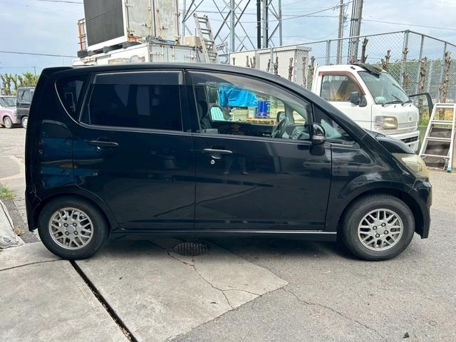ムーヴ カスタム RS 試乗出来ます エアコン パワステ パワーウィンドウ 運転席・助手席エアバッグ ABS ETC 盗難防止システム スマートキー HID ターボ ベンチシート メモリーナビ DVD再生(4枚目)