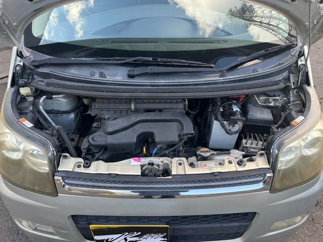 ムーヴ メモリアルエディション 純正アルミホイール14インチ 盗難防止システム スマートキー HID ベンチシート カロッツェリア2DINオーディオ CD MD エアコン パワステ パワーウィンドウ 運転席・助手席エアバッグ ABS(17枚目)